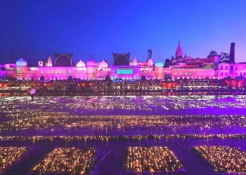 अयोध्या : दीपोत्सवासाठी 51 घाट सुसज्ज