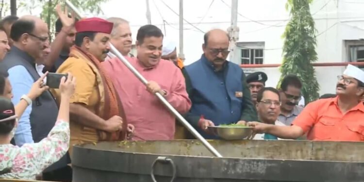 खासदार सांस्कृतिक महोत्सव समिती, नागपूर आयोजित कार्यक्रमातून थेट