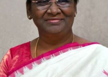 तरुण अधिकाऱ्यांचे देशाचे भविष्य घडवण्यात मोठे योगदान – राष्ट्रपती