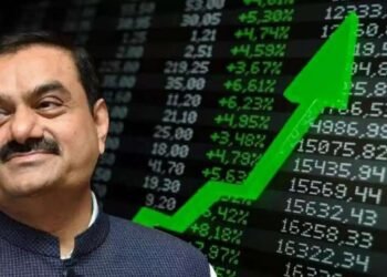 गौतम अदानींची रेकॉर्ड ब्रेक कमाई, एका दिवसात कमावले इतके हजार कोटी