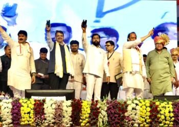 परळी, बीड:- शासन आपल्या दारी’ कार्यक्रमातून LIVE