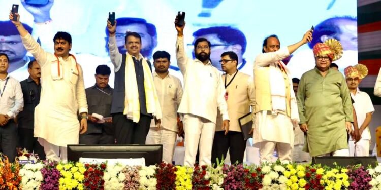 परळी, बीड:- शासन आपल्या दारी’ कार्यक्रमातून LIVE