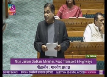 द्रुतगती मार्गावरील जीवघेण्या अपघातांबाबत केंद्रीय नितीन गडकरी यांचे लोकसभेत उत्तर…..