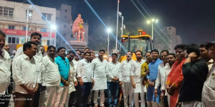 केंद्र सरकारच्या स्वछ वायू सर्वेक्षण योजने अंतर्गत सुमारे 2 कोटी 43 लाख रुपये निधी अंतर्गत रस्ता डांबरीकरण विकास कामांचे उद्घाटन