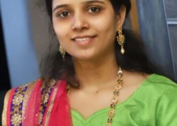 लग्ना दिवशीच उच्चशिक्षित तरुणीने आत्महत्या केल्याची धक्कादायक घटना सोलापूर मध्ये घडली.