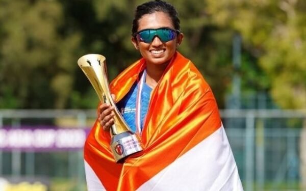 वृंदा दिनेशसाठी आरसीबी आणि युपी वॉरियर्समध्ये होती चुरस, पाहा अखेर कोणी बाजी मारली