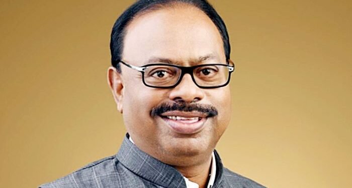 सोलापूरातील कार्यक्रमाला जिल्ह्यातून ५५ हजार लोकांना आणा – चंद्रशेखर बावनकुळे