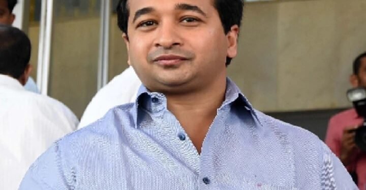 काँग्रेसने संजय राऊतांना खडसवलं, तंबी मिळताच चेहरा एरंडेलसारखा झाला होता; नितेश राणेंची बोचरी टीका