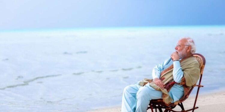 नरेंद्र मोदी यांनी लक्षद्वीपमध्ये घेतला स्नॉर्कलिंगचा आनंद; शेअर केले आपल्या ‘उत्साही अनुभवाचे’ फोटो