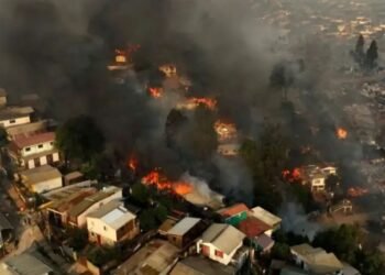 चिलीत आगीचे रौद्ररूप : ११२ बळी, १६०० बेघर, २०० बेपत्ता