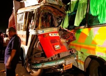 आंध्रप्रदेश : भीषण अपघातात 7 ठार 20 जखमी