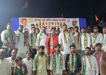 सोलापूर – शहर उत्तर मतदारसंघातील ४६ भाजप कार्यकर्त्यांचा काँग्रेसमध्ये प्रवेश