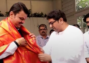 राज ठाकरेंच्या मदतीनं उद्धव ठाकरेंच्या खासदाराला पाडण्याची तयारी; भाजप-मनसे जवळीक वाढली