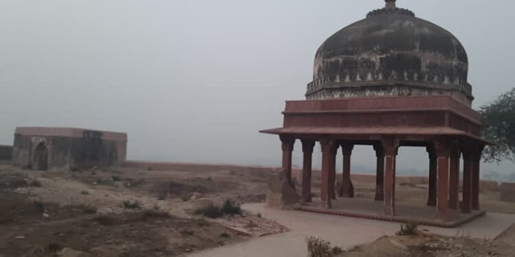 पांडवकालिन लाक्षागृह आता हिंदूंकडे