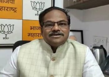 पक्षप्रवेशाच्या बाबतीत भाजपा किंवा स्वत: नवनीत राणा योग्यवेळी योग्य निर्णय घेतील – खा. बोंडे