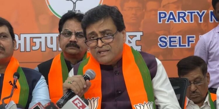 LIVE :- काँग्रेस सोडल्यानंतर अशोक चव्हाणांचा भाजपात प्रवेश