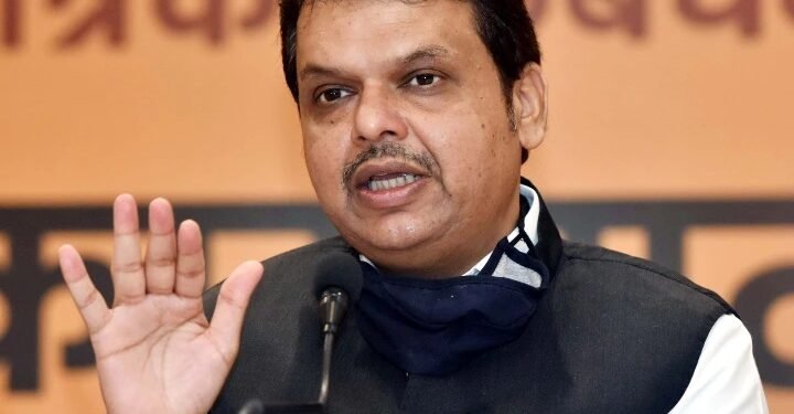 अभिषेक घोसाळकर यांच्यावरील गोळीबारा – राजकीय रंग देऊ नका – देवेंद्र फडणवीस