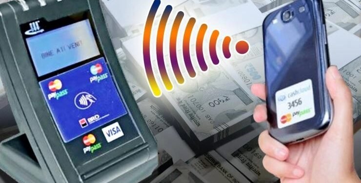 चुकीच्या बँक खात्यात पैसे ट्रान्सफर झाल्यास टेन्शन घेऊ नका ‘या’ नंबरवर तक्रार दाखल करा!