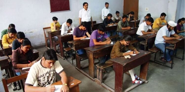 सोलापूरात पहिल्या तीन पेपरवेळी एकही कॉपी प्रकरण समोर आलेले नाही