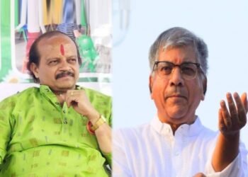 पुण्यात तिकिटापासून ‘वंचित’ राहिलेले वसंत मोरे प्रकाश आंबेडकरांच्या भेटीला, पाठिंबा मिळणार ?