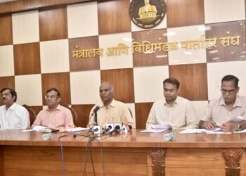 अंध मतदारांसाठी ब्रेल लिपीत मतदार माहिती चिठ्ठी