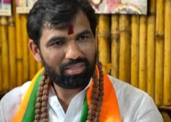 राम सातपुते यांच्या भेटीचा धडाका ; कुणाकुणाची घेतली दिवसभरातून भेट ..?