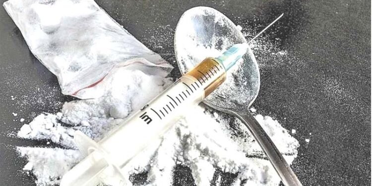 पिंपरी-चिंचवडमधील ड्रग्ज प्रकरणात अडकला PSI, ४५ कोटींचा मामला, झटपट श्रीमंतीची उतरली झिंग