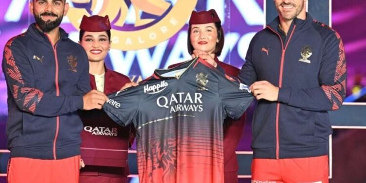 आयपीएल २०२४ साठी आरसीबीमध्ये मोठा बदल, संघाचं नाव बदललं, नव्या जर्सीचं अनावरण