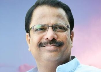 मोठी बातमी | माजी आमदार दिलीप माने यांचे काँग्रेस वापसीचे संकेत ; प्रणिती शिंदेंच्या उमेदवारीवर केले हे वक्तव्य