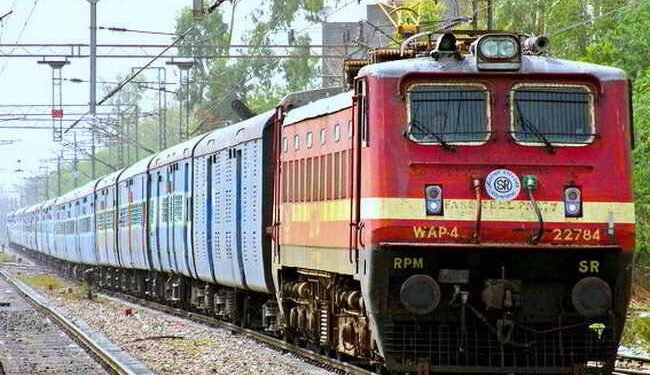 मुंबईहून उत्तर भारतासाठी १५६ उन्हाळी विशेष गाड्या