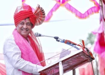 माजी मुख्यमंत्री अशोकराव चव्हाण यांची राज्यसभेवर निवड झाल्यानंतर पहिल्यांदाच यांचे अर्धापूर नगरीत आगमन