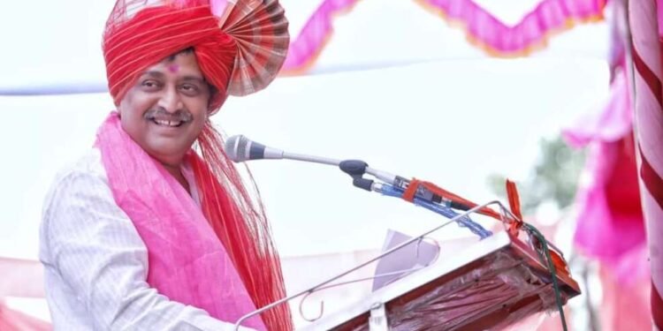 माजी मुख्यमंत्री अशोकराव चव्हाण यांची राज्यसभेवर निवड झाल्यानंतर पहिल्यांदाच यांचे अर्धापूर नगरीत आगमन