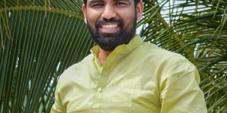 एमआयएमचा काँग्रेसला अप्रत्यक्ष पाठिंबा, मौलवी प्रचार करत मशिदींमधून फतवे काढत आहेत, राम सातपुतेंचा दावा