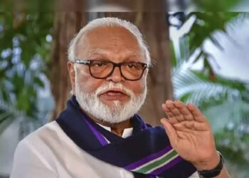 छगन भुजबळांच्या अडचणीत वाढ, महाराष्ट्र सदन घोटाळाप्रकरणी उच्च न्यायालयाची नोटीस