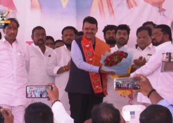 LIVE|रणजित नाईक निंबाळकर यांच्या प्रचारार्थ जाहीर सभा| माढा, सोलापूर | उपमुख्यमंत्री देवेंद्र फडणवीस