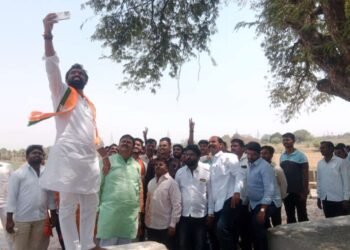 देशाला लुटणाऱ्या काँग्रेसला जनता पुन्हा एकदा धडा शिकवेल; आमदार राम सातपुते