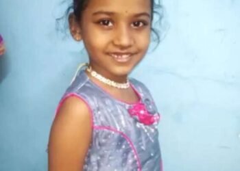 मुंबईवरून आलेल्या लावण्याचा अवकाळी पावसाने बळी घेतलाय. वीज अंगावर पडून चिमुरडीचा दुर्दैवी मृत्यू 