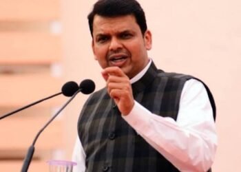 मुंबईला महाराष्ट्रापासून कुणाचा बाप तोडू शकत नाही – देवेंद्र फडणवीस