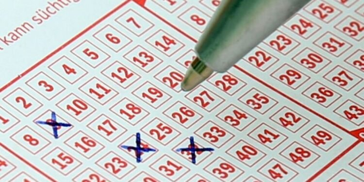 महाराष्ट्र राज्य लॉटरीच्या मासिक व साप्ताहिक सोडतीचा निकाल जाहीर