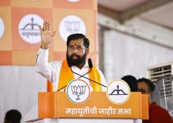 आमच्याकडे शिवसेना तर उबाठाकडे शिव्या देणारी शिव्यासेना – मुख्यमंत्री