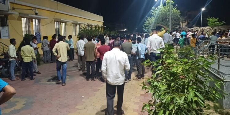 सोशल मीडियावर वादग्रस्त पोस्ट; नांदुरघाट गावात दोन गटांत तणाव