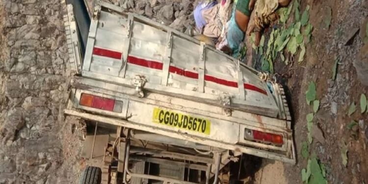 छत्तीसगड : भीषण अपघातात 17 जणांचा मृत्यू