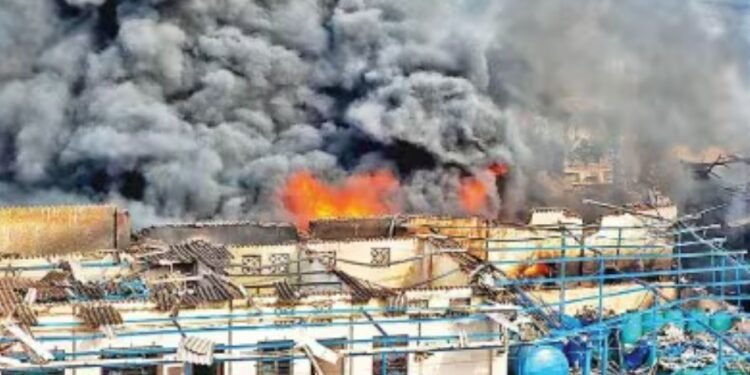 डोंबिवली एमआयडीसीमधील दुर्घटनेतील मृतांचा आकडा ११ वर, शोधकार्य सुरूच