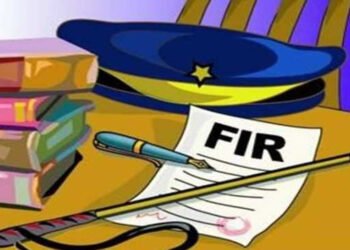 स्वतःचे नांव लावून मूळ वारसदाराची फसवणूक केल्याप्रकरणी भोपळे बाप-लेकांविरूध्द गुन्हा दाखल