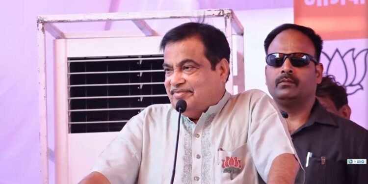 LIVE | अक्कलकोट, सोलापूर लोकसभा मतदारसंघात आयोजित जाहीर सभेतून नितीन गडकरी लाईव्ह