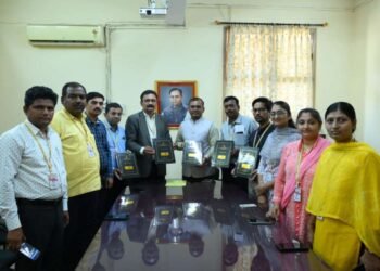 समाज परिवर्तन करण्यासाठी शिक्षकांनी संशोधन करणे गरजेचे: डॉ. धुमाळ