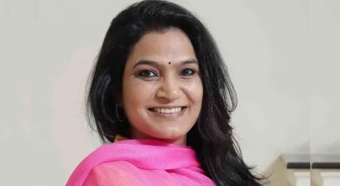 “एकनाथ शिंदेंवर दबाव होता म्हणून माझे तिकीट कापले”, भावना गवळींचा मोठा खुलासा