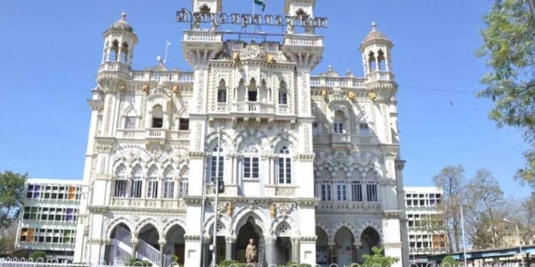 सोलापूर महापालिका प्रकरणात जलसंपदा विभागाला झटका