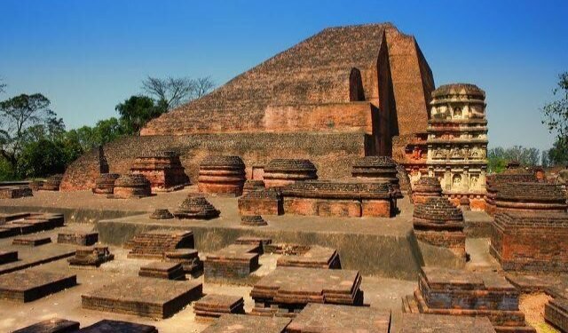 नालंदा विद्यापीठाचा विध्वंसक : बख्तियार खिल्जीच