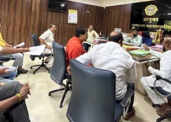 साईमिडास बेकायदा बांधकाम प्रकरणी सर्व पक्षीय शिष्टंंडळ आयुक्तांच्या भेटीला